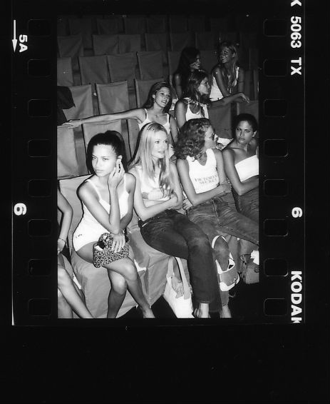 2000-05-17_Victoria_s_Secret_Fashion_Show_Rehersal_-_Cannes2C_France_2A.jpg