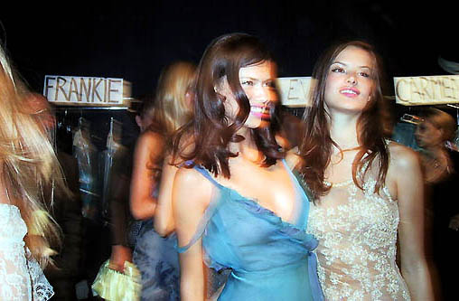 2000-05-18_Victoria_s_Secret_After_party_-_Cannes2C_France_2a.jpg