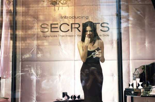 Secrets_Perfume_Launch_14.jpg