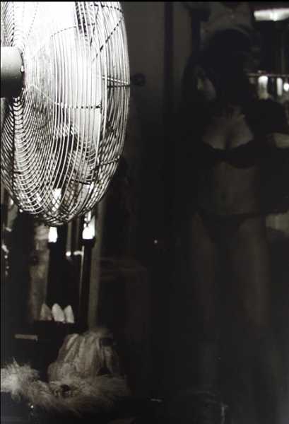 Victoria_s_Secret_s_Backstage_Sexy_2003_35A.jpg